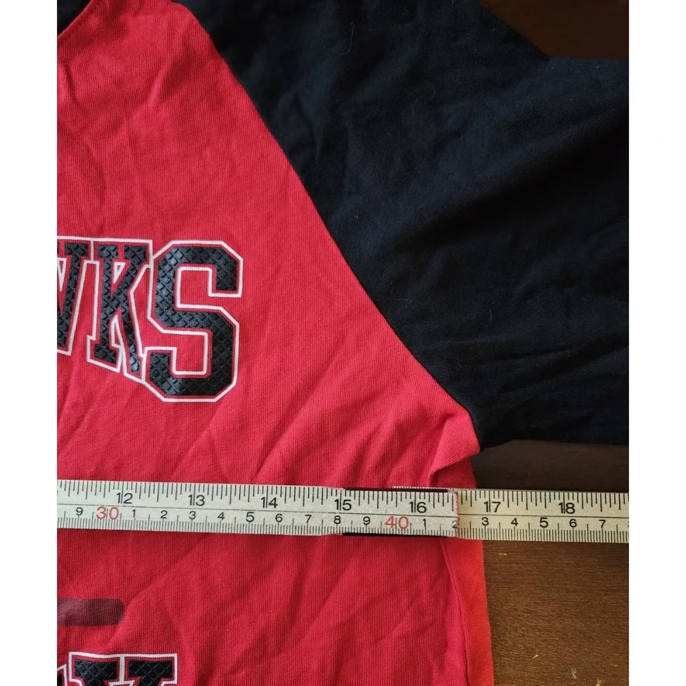 NHL Chicago Blackhawks Hockey Youth Long Sleeve Shirt Red/Black Sz 14/16‎ L NWT